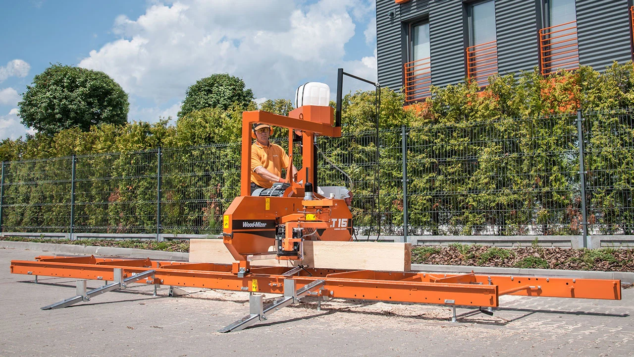 Fierăstrău Panglică LT15 - Motor pe Benzină